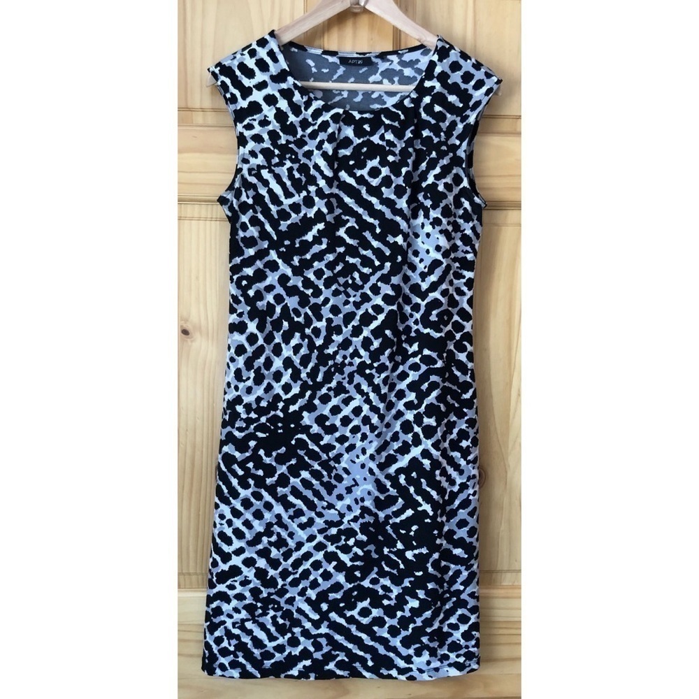 APT 9 abstract animal print sleeveless scoop neck sheath dress size small